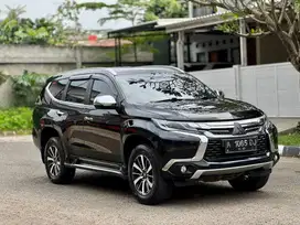 MITSUBISHI PAJERO SPORT DAKAR 4x2 AT DIESEL 2016 HITAM