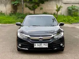 Honda Civic 1.5 Turbo Sedan ES AT 2018