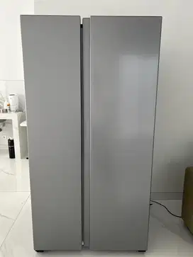 Hi Sense Lemari es 2 pintu