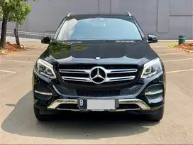 MERCEDES BENZ GLE400 AT HITAM 2016