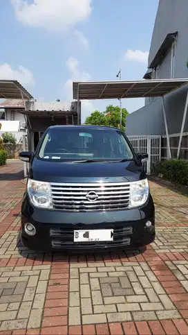 TERMURAH - Mobil Nissan ELGRAND HWS tahun 2007, Matic, Harga 109.5jt
