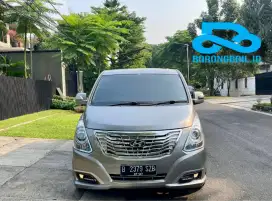 Hyundai H1 Royale 2.4 At 2017 Silver