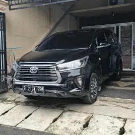 Harga Cash | Kijang Innova Reborn V 2.0 AT