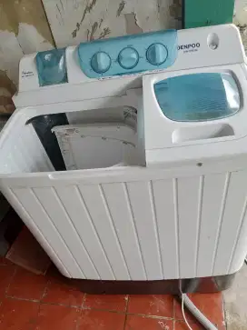 Di jual mesin cuci dua lobang bisa nego tipis