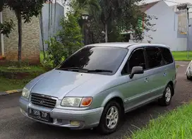 Hyundai Trajet 2001 Bensin