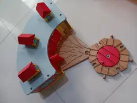 Rumah kereta api / Roundhouse dan turntable