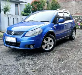 Suzuki SX4 x-over automatic 2012/11 biru mulus