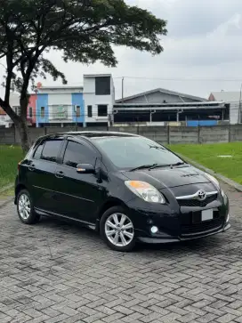 Yaris S Limited