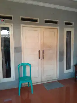 Dijual rumah dan kontrakan rempoa bintaro