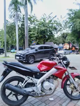 Dijual motor yamaha vixion
