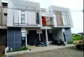 Rukos Depan UMM 14 kt+14 km 1.9 M