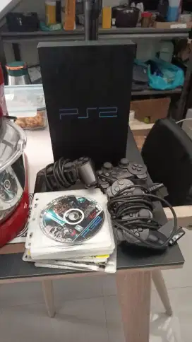 Di jual ps 1 set + stik+ kaset
