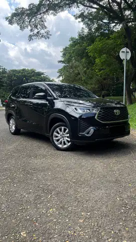 2023 Toyota Innova Zenix V 2.0 Bensin AT