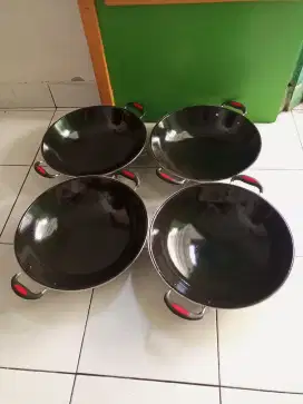 Wajan Enamel Kuping 34cm anti lengket