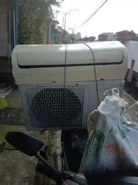 Menerima jual beli ac bekas borong atau satuan