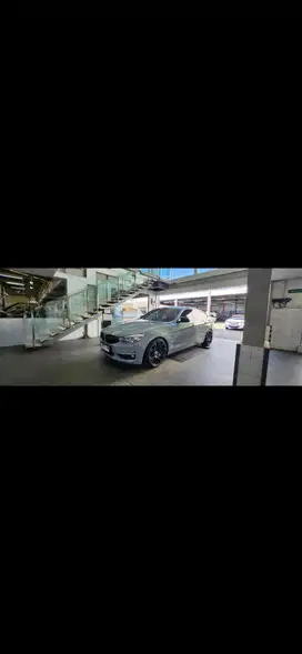BMW 320i GT Rare Item