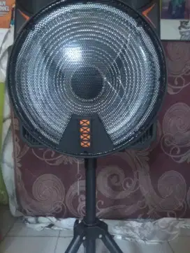 Speaker blutut portabel 15 inc merk advance