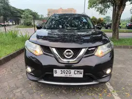 NISSAN X TRAIL 2.5 AT 2014