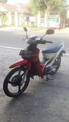 Kawasaki blitz R AB tngn 1 orisinil cat 2007 ban baru semua