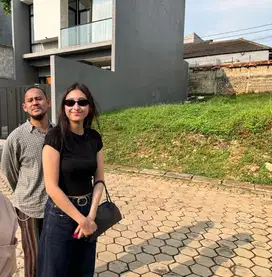 Di jual cepat Tanah Kav . Resident 28