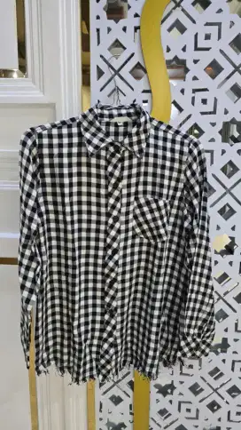 PRELOVED Kemeja panjang kotak kotak H&M ORI