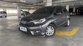Like New TDP 9JT Honda Brio Satya 1.2 E Bensin-AT 2023 Abu-Abu