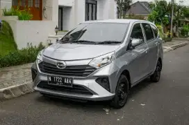 Sigra M 1.0 Manual 2022. Daihatsu. Sigra. M. 1.0. MT.