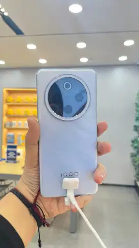 IQOO Z10 12/512gb Cash/Kredit Tanpa DP dan Kartu