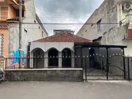Disewakan rumah Kontrakan usaha kos kantor babarsari seturan kampus