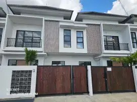 Rumah Semi Villa Cluster di Dalung dekat buduk