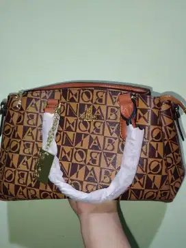 Tas wanita Bonia