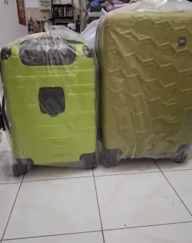 2 kopor ukuran sedang dan besar