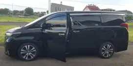 Toyota Alphard a/t 2020