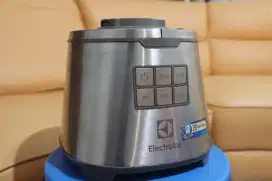 For sale Food Processor dan penggiling daging Electrolux EFP-7804S