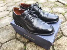 Sepatu Pantofel Pria no 41 40 brand thailand TAYWIN