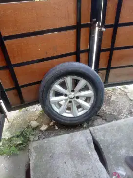 Jual ban R15 lubang 4
