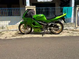 Kawasaki Ninja ZX 2005