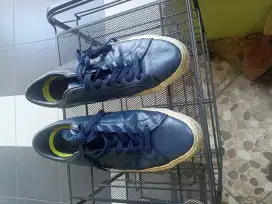 Sepatu Converse One Star Navy