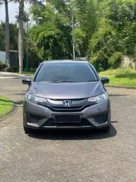 Honda Jazz S GK 5 1.5 A MT CKD