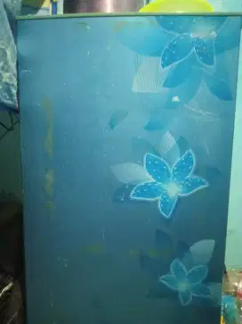 Jual kulkas sharp 1 pintu kondisi dingin