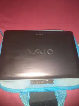 Di Jual cepat Laptop Sony Vaio mini