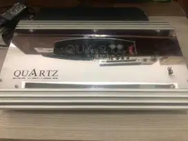 power ampli Quartz 5 chanel made in USA