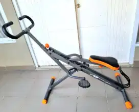 Alat Fitness Pengencang Perut Paha