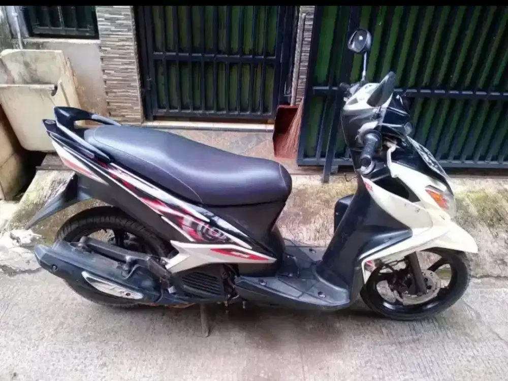 Yamaha Xeon karbu 2011 ( jarang ada )