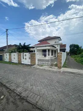 JUAL RUMAH TEMPAT TINGGAL SIAP HUNI
