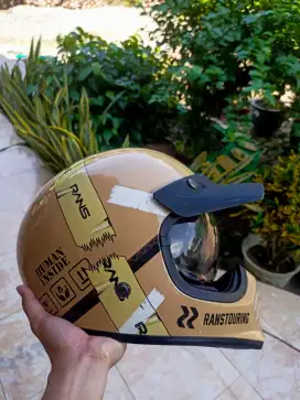 Helm JP Retro Signature SG-Human Inside/Rans Special Edition
