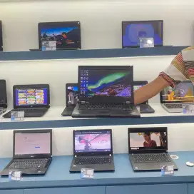 [H32]LAPTOPHPINTELNSERIES(SETARACORE i3)RAM4GB SSD LAYAR12 OS LCHROME