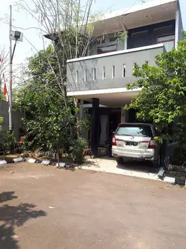 RUMAH 2 LANTAI KOMPLEK CHERRY FIELD BUAH BATU BANDUNG SELATAN