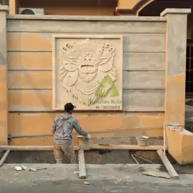 Ukiran batu alam