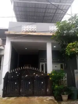 Dijual rumah minimalis dua lantai di sektor 5 bekasi utara